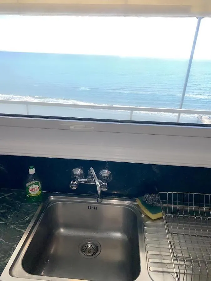 Larnaca Seaview Rooms 0*,  Cyprus