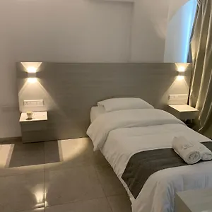 La Veranda לרנקה